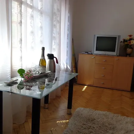 Apartment Zoya Burgas