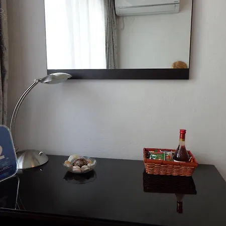 Apartment Zoya *